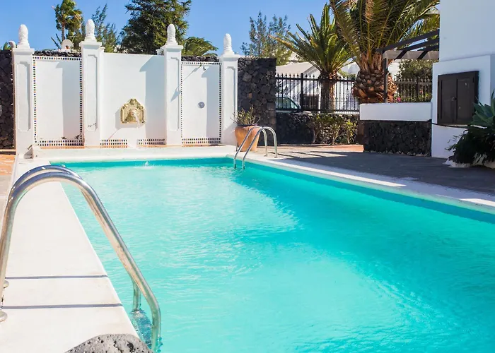 Tulipanes Hotel apartamentowy 2*