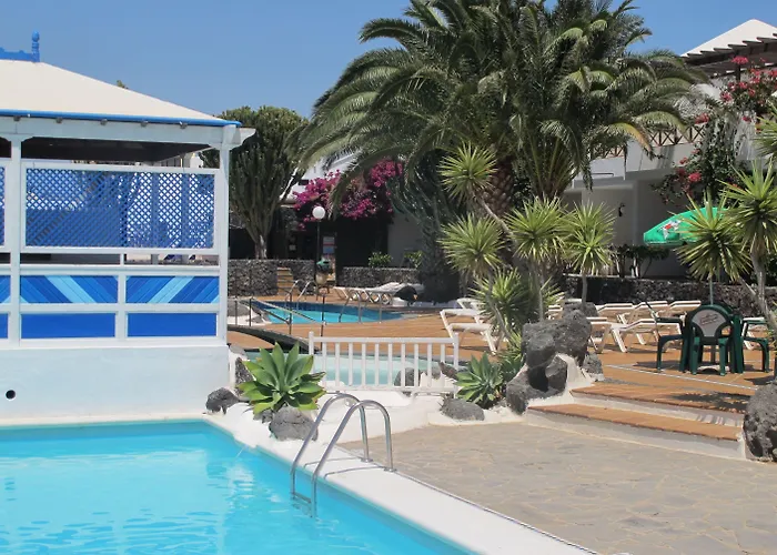 Hotel apartamentowy Tulipanes