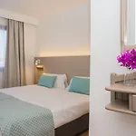 Lägenhetshotell Tulipanes 2*