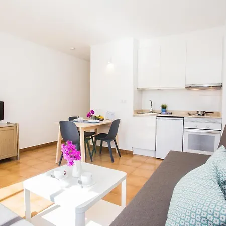 Tulipanes Aparthotel