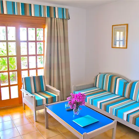 Tulipanes 2* פוארטו דל כרמן