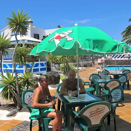 Tulipanes פוארטו דל כרמן