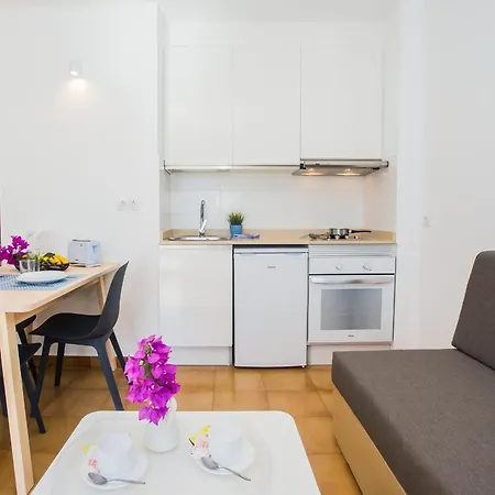 Tulipanes Aparthotel