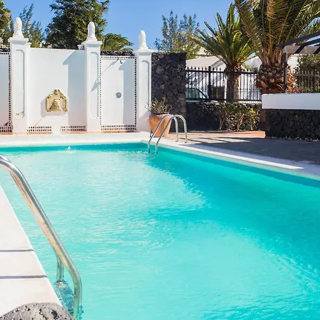 Tulipanes Lejlighedshotel Puerto del Carmen (Lanzarote)