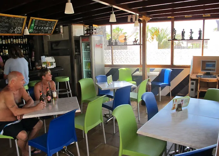 Aparthotel Tulipanes 2*