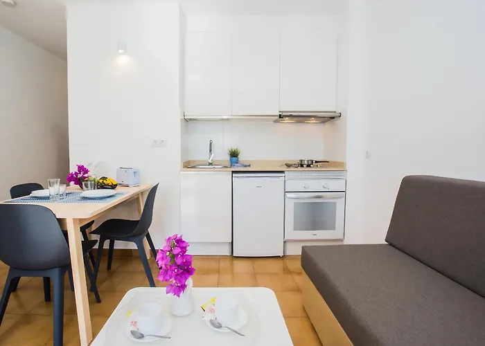 Tulipanes Apartmanhotel