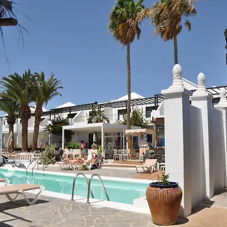 Tulipanes 2* Puerto del Carmen (Lanzarote)